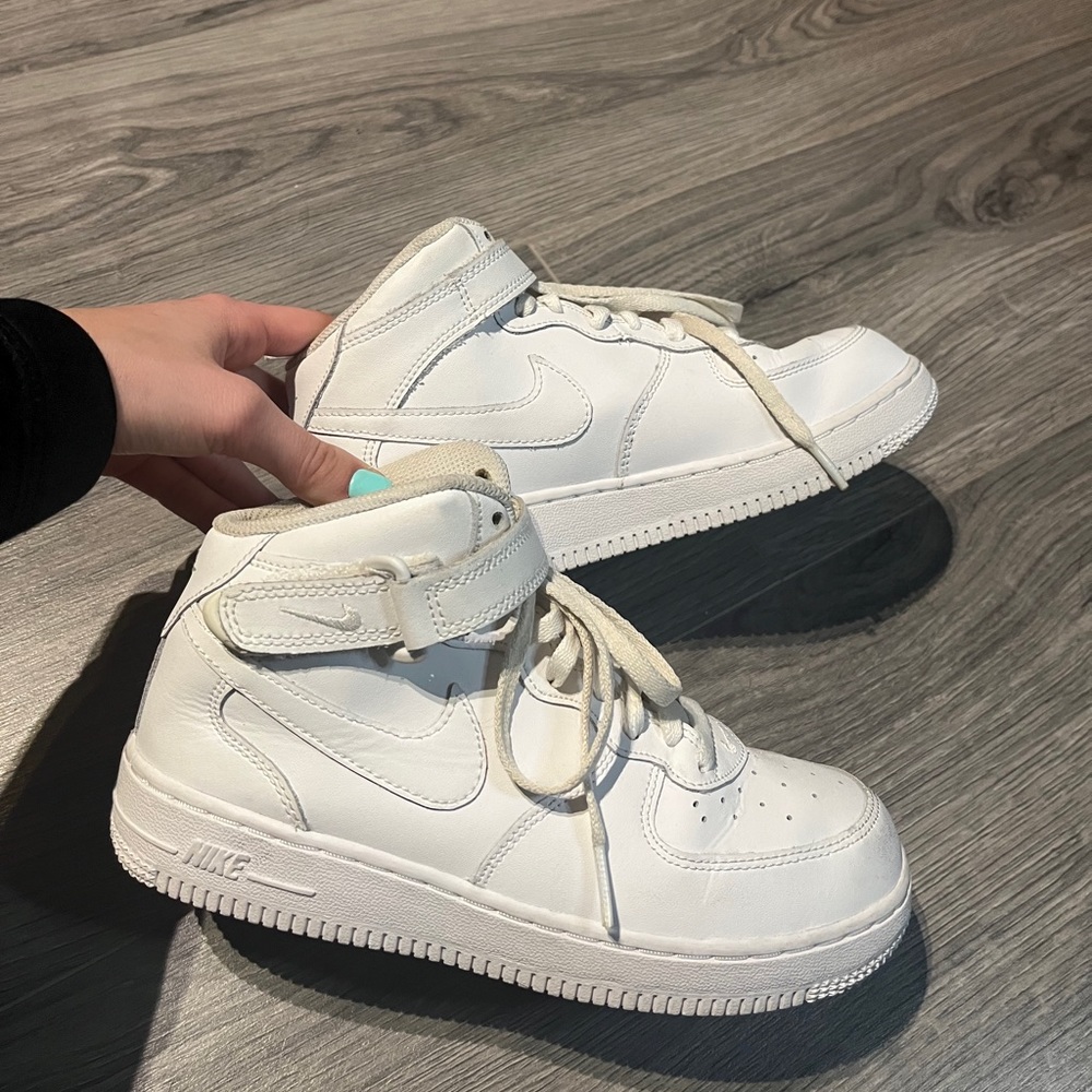 Nike Hightop Air Force 1’s